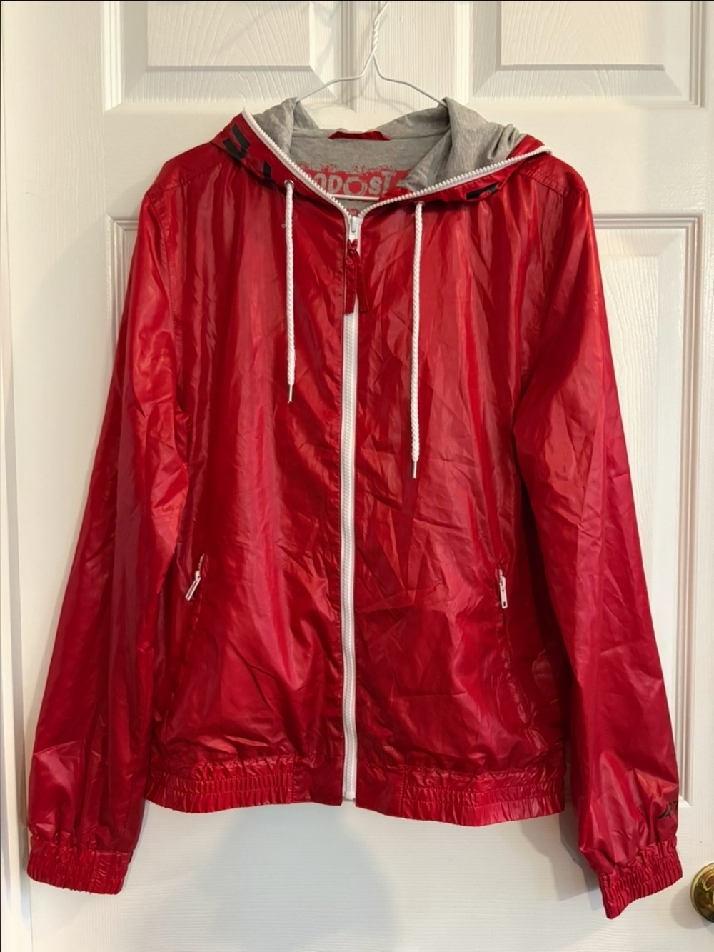 Men’s Size Small Aeropostale Red Windbreaker jacket with Hood